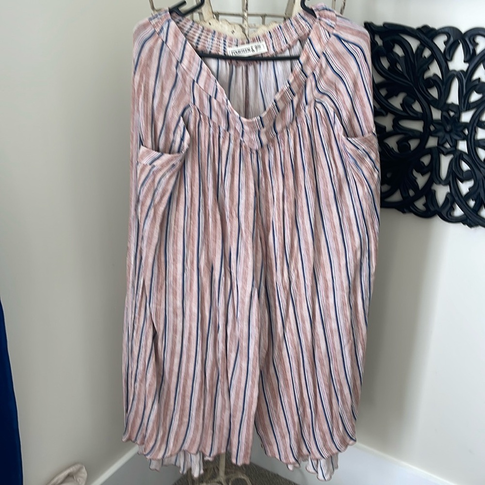 Striped palazzo pants 💙 with pockets and elastic waist